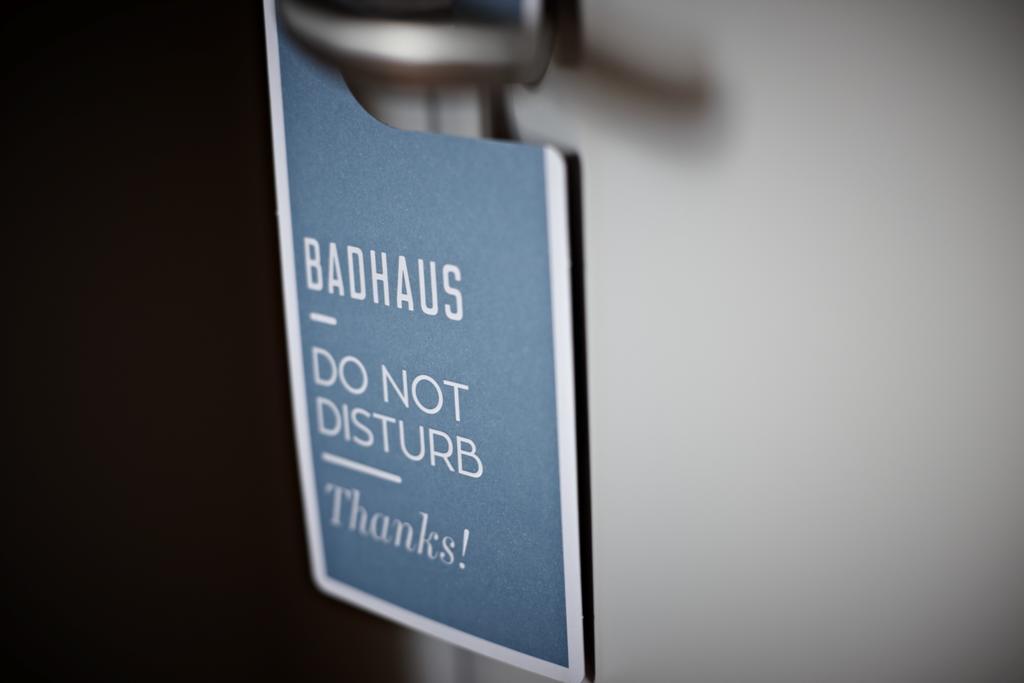 Badhaus - Hotel/Restaurant/Cafe Бад-Халль Номер фото
